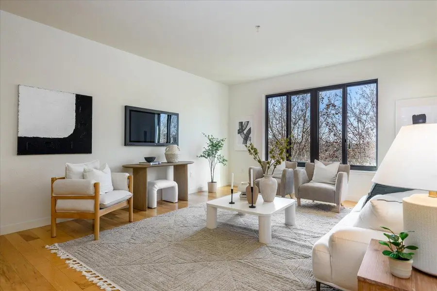 88 Bush Street  #3203, San Jose, CA 95126 - #2