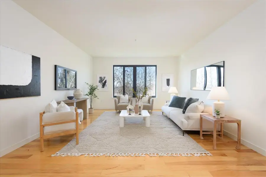 88 Bush Street  #3203, San Jose, CA 95126 - #3