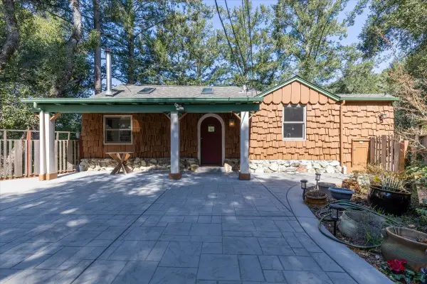 21565 Old Mine Road, Los Gatos, CA 95033