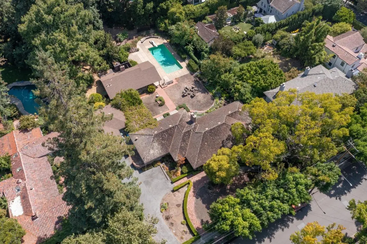 2001 Bryant Street, Palo Alto, CA 94301 - #1