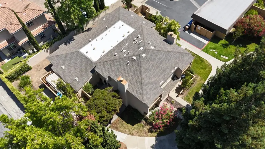 125 Connemara Way  #98, Sunnyvale, CA 94087 - #2