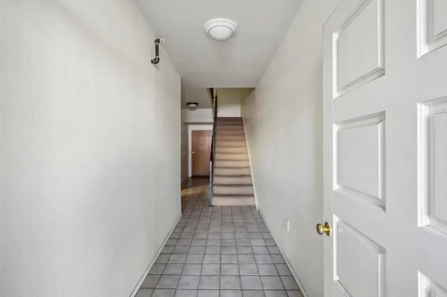 1615 Oakdale Avenue, San Francisco, CA 94124 - #2