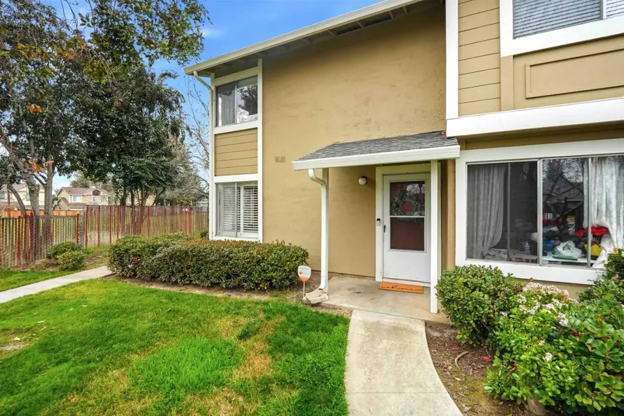 937 Summerside Drive  #D, San Jose, CA 95122 - Image #3