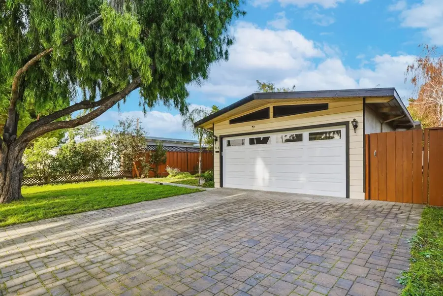 348 Nita Avenue, Mountain View, CA 94043 - Image #2