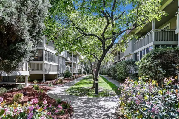 221 Kiely Boulevard  #B, Santa Clara, CA 95051