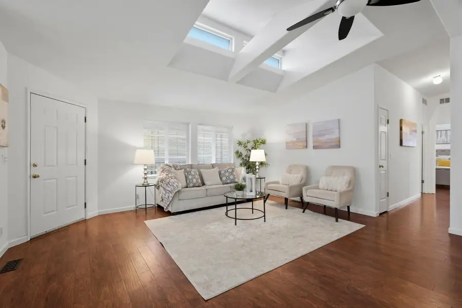 1085 Tasman Drive, Sunnyvale, CA 94089 - Image #3