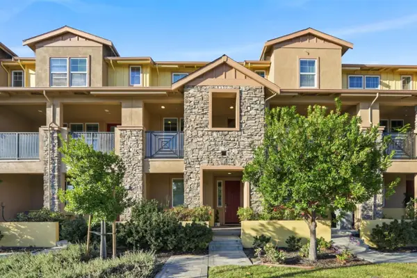 1653 Hillsdale Avenue  #4, San Jose, CA 95124