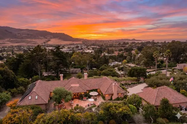 25987 Rio Vista Drive, CARMEL, CA 93923