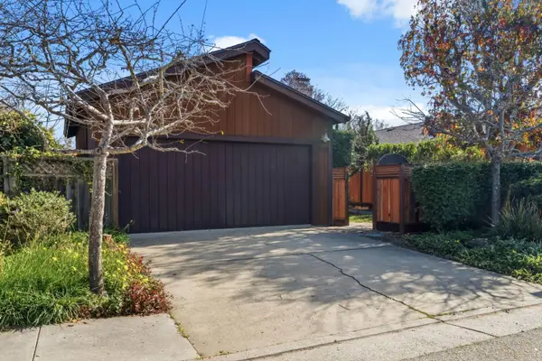 2258 Juan Pablo Lane, SANTA CRUZ, CA 95062