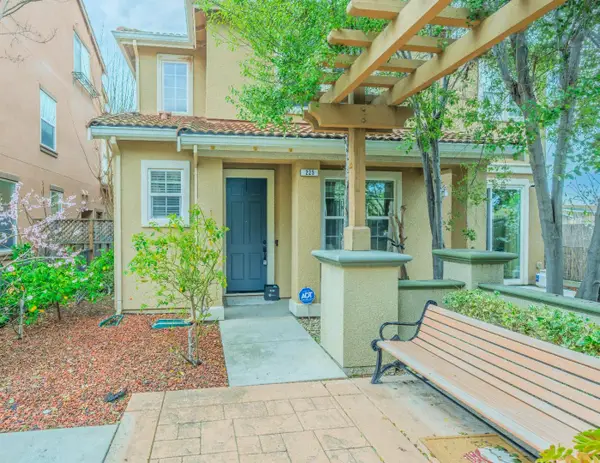 225 Montevina Way, Hayward, CA 94545