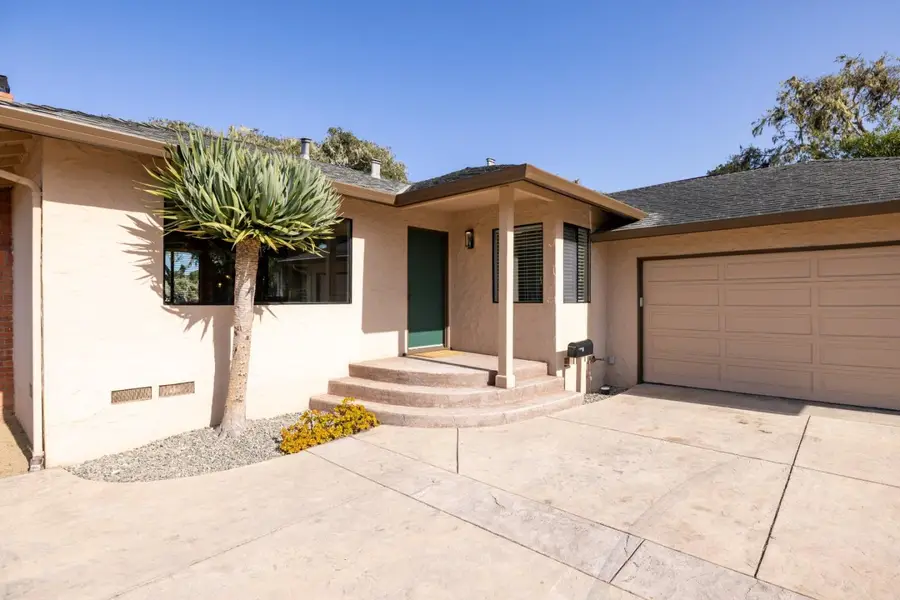 712 Sunset Drive, Pacific Grove, CA 93950 - Image #3