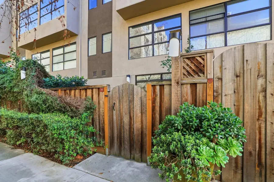 400 1st Street  #111, San Jose, CA 95112 - #2