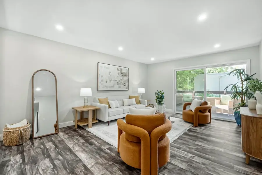 310 Tradewinds  #8, San Jose, CA 95123 - #2