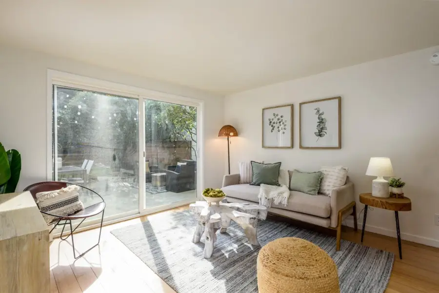 2367 Bay Street  #Unit A, San Francisco, CA 94123 - Image #2