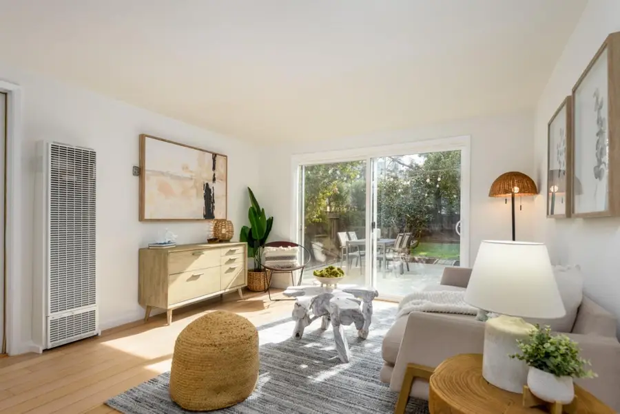 2367 Bay Street  #Unit A, San Francisco, CA 94123 - Image #3