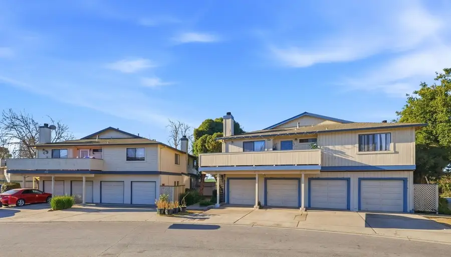 229 Silver Leaf Drive  #B, Watsonville, CA 95076 - Image #2