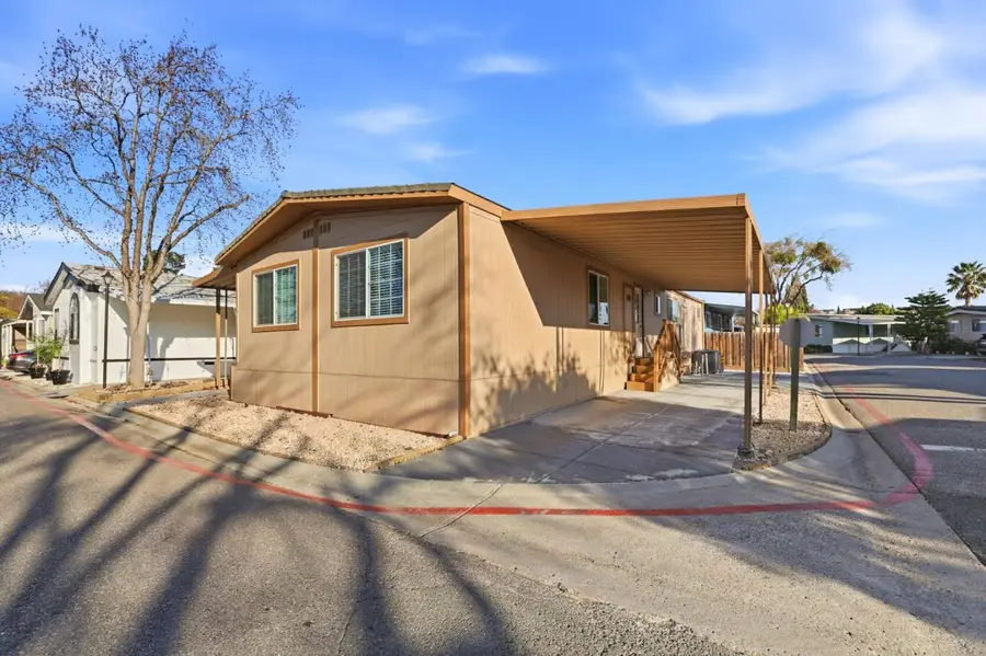 304 Los Encinos Street, San Jose, CA 95134 - #2