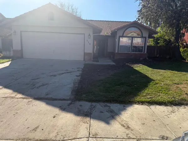219 Gee Gee Avenue, LOS BANOS, CA 93635