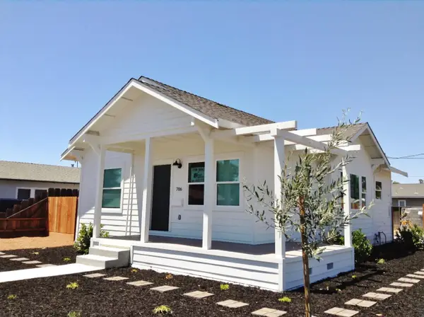 706 Central Avenue, HOLLISTER, CA 95023