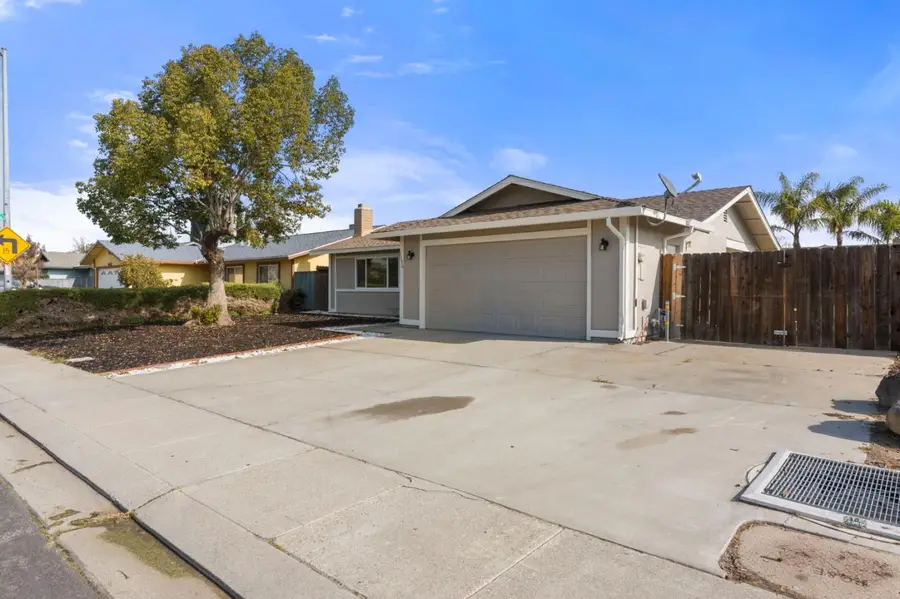 1156 Marguerite Avenue, Manteca, CA 95336 - #2