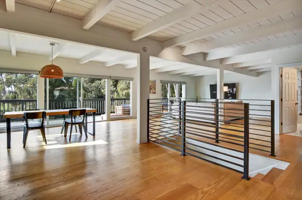 2323 Mastlands Drive, OAKLAND, CA 94611