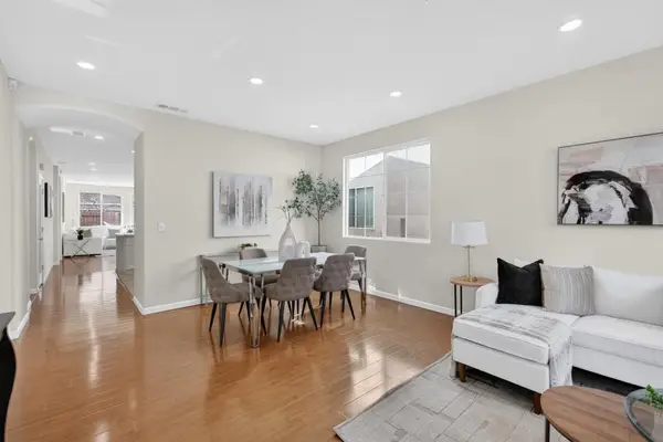 3119 Tintorera Way, SACRAMENTO, CA 95833