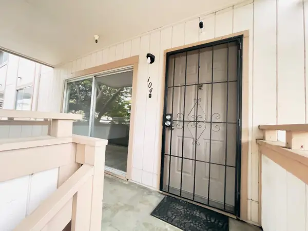 25164 Copa Del Oro Drive Drive  #104, HAYWARD, CA 94545