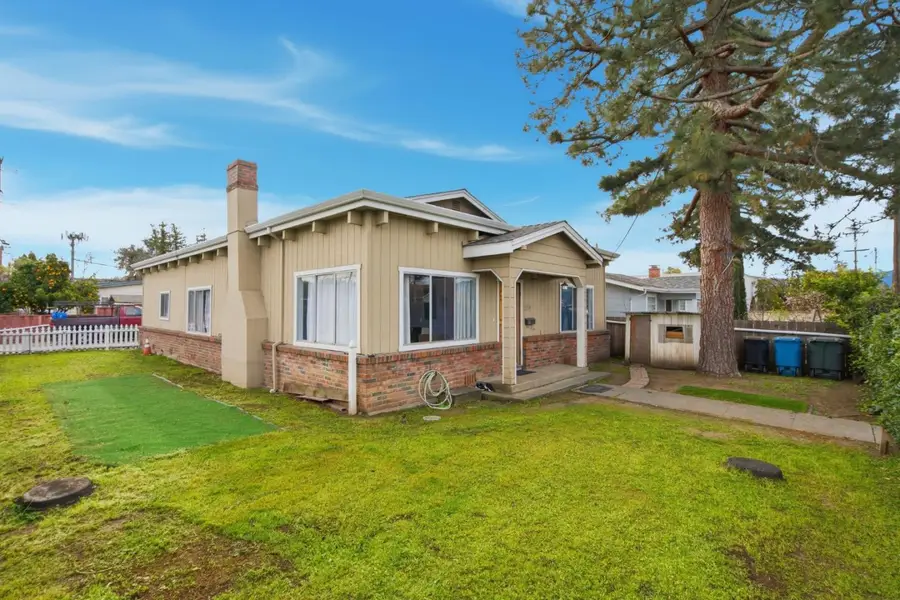 344 Buckeye Street, Redwood City, CA 94063 - #2