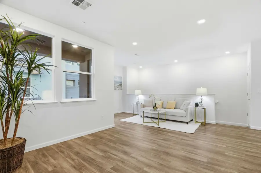 637 Clover, Milpitas, CA 95035 - #3