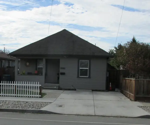 827 Central Avenue, HOLLISTER, CA 95023