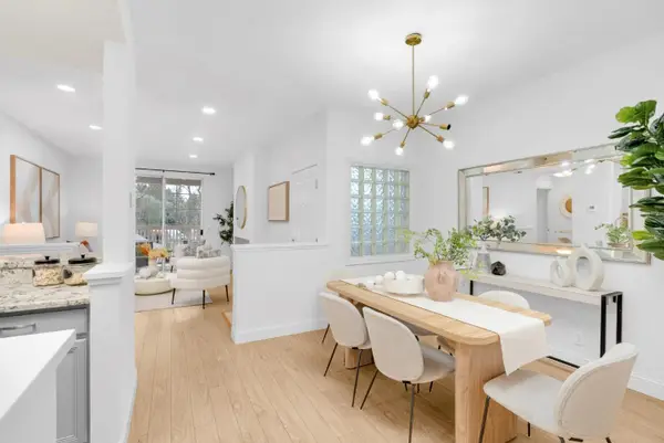 601 Arcadia Terrace  #202, Sunnyvale, CA 94085