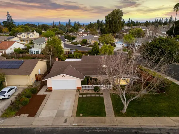 2733 Winfield Drive, MOUNTAIN VIEW, CA 94040