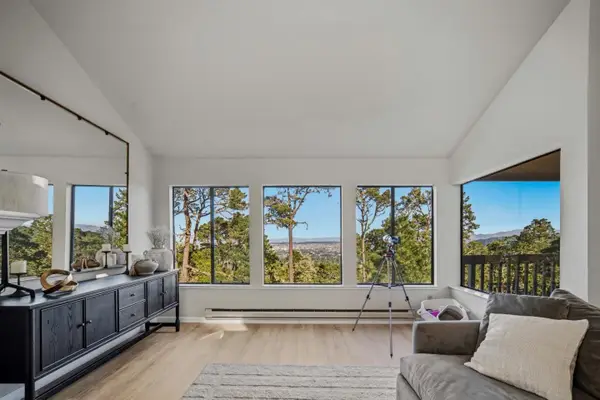 40 Shepherd's Knoll, Pebble Beach, CA 93953