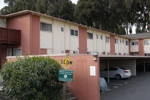 27505 Tampa Avenue  #39, HAYWARD, CA 94544