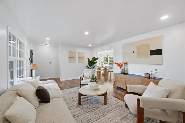 1570 Hillsdale Avenue, San Jose, CA 95118