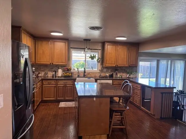 710 Campus Avenue, Salinas, CA 93901 - #3