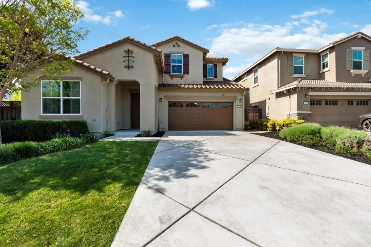 32210 Regents Boulevard, Union City, CA 94587 - #1