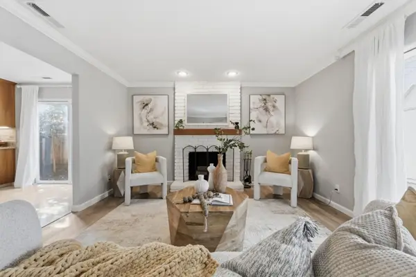 61 Leigh Avenue, Campbell, CA 95008