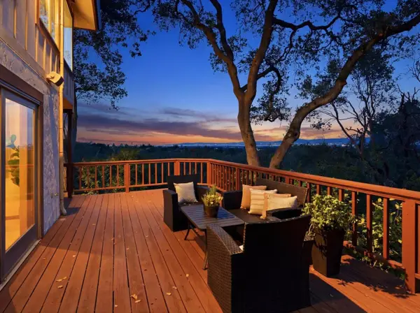 25564 Fernhill Drive, LOS ALTOS HILLS, CA 94024