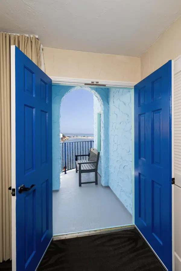 1500 Wharf Road  #12, CAPITOLA, CA 95010