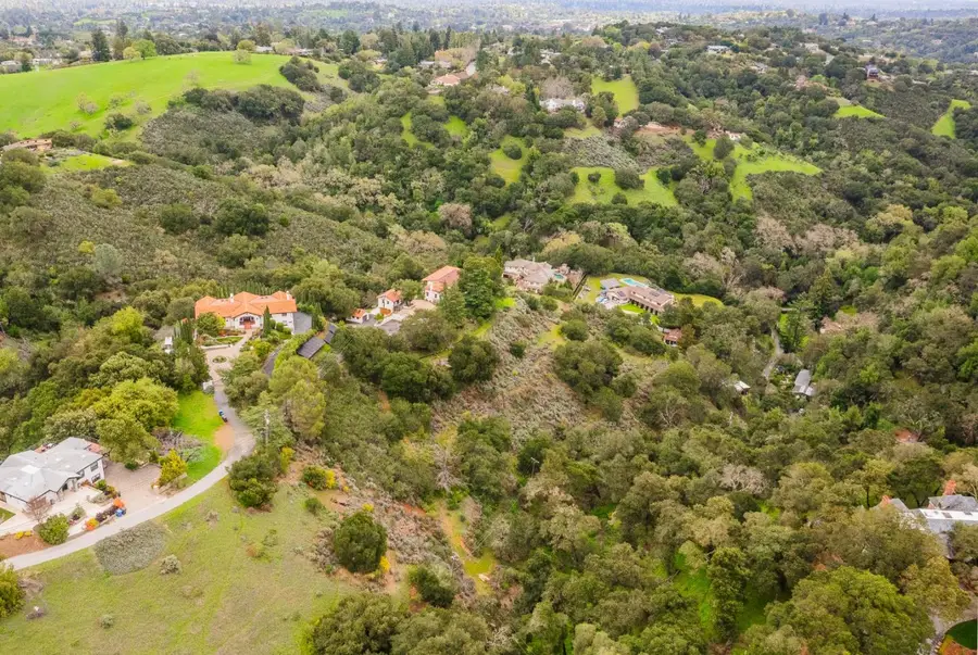 27388 Sherlock Court, Los Altos, CA 94022 - #2