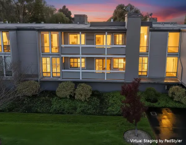 1111 Compass Lane  #205, Foster City, CA 94404