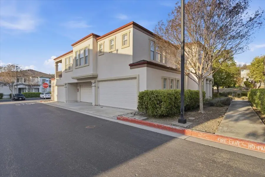 863 Brea Ln, San Jose, CA 95138 - #3