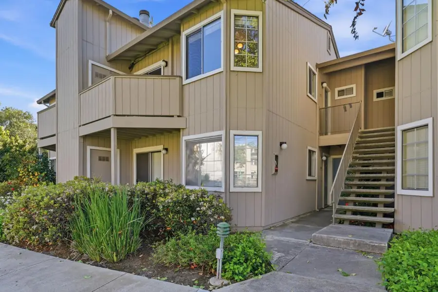 3492 Wine Barrel Way, San Jose, CA 95124 - #3