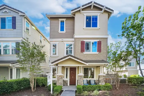 7026 Mariposa Lane, DUBLIN, CA 94568