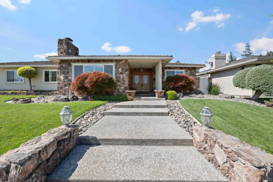 1588 Robsheal Drive, San Jose, CA 95125 - #3