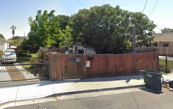 2226 Dumbarton Avenue, EAST PALO ALTO, CA 94303