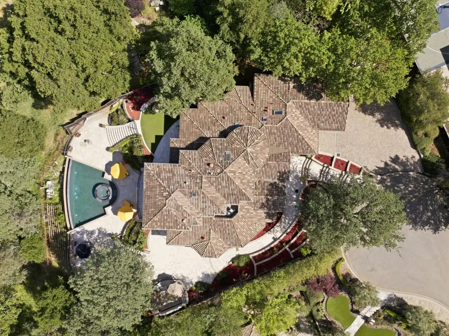 15301 Robin Anne Lane, Monte Sereno, CA 95030 - #2