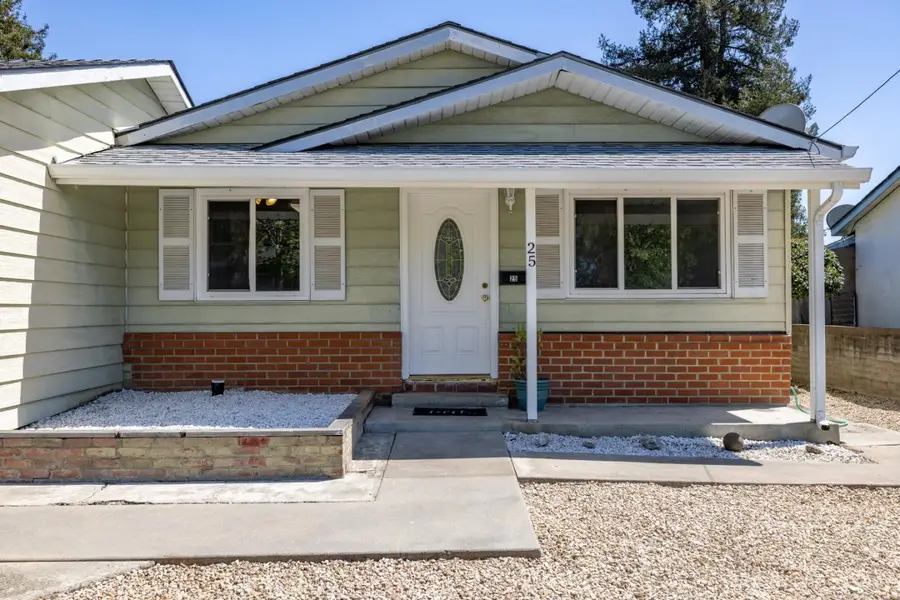 25 Holm Road, Watsonville, CA 95076 - #2