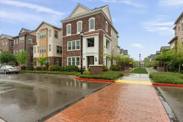 1448 Freeman Lane, PLEASANTON, CA 94566